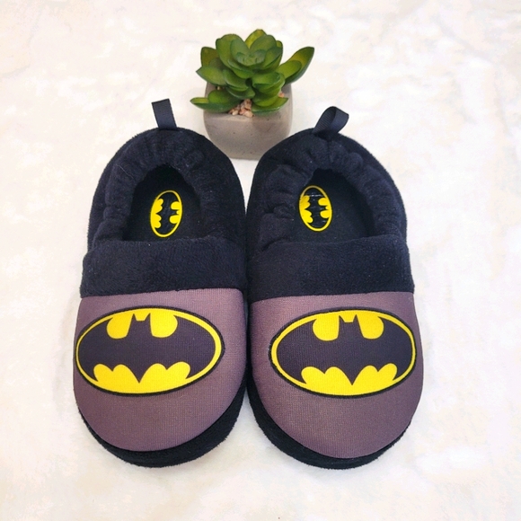 🦇HP🦇4/$20 Batman Slippers Y 9-10 - Picture 1 of 5